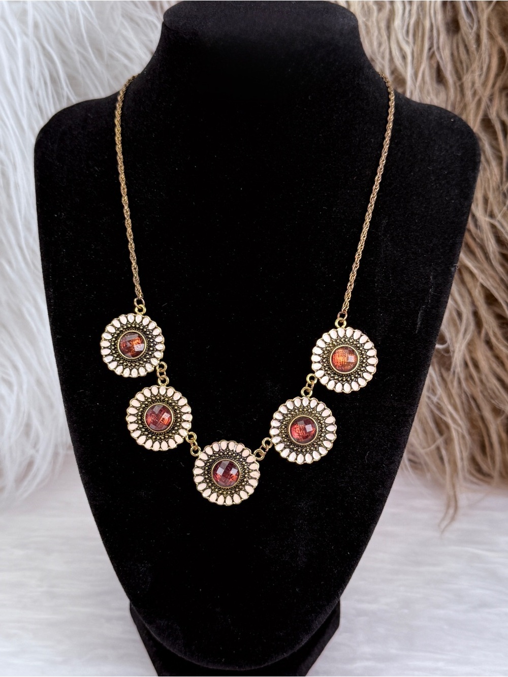 Vintage brass tone circle faceted statement necklace